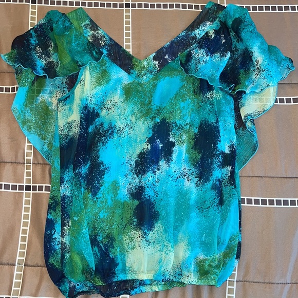 Top, New Directions, Size S, EUC - Picture 4 of 4